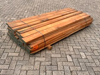 Ca. 834x Amerikaans Kersen Planken Fijnbezaagd, 33mm dik, diverse bree
